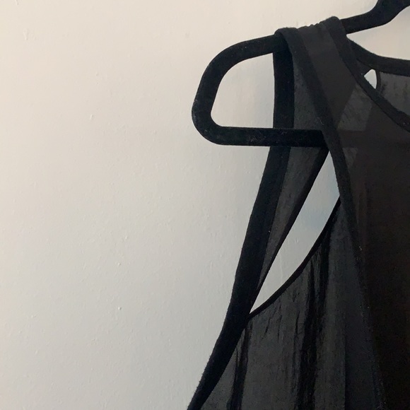 Silky party dress - Picture 7 of 9